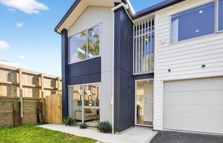 7D Maroubra Place, Botany Downs