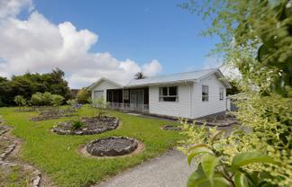 2101 Paparoa Valley Road, Paparoa