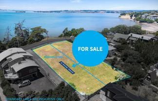 36 Marine Parade, Mellons Bay