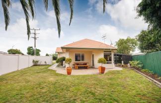 38 East Street, Feilding