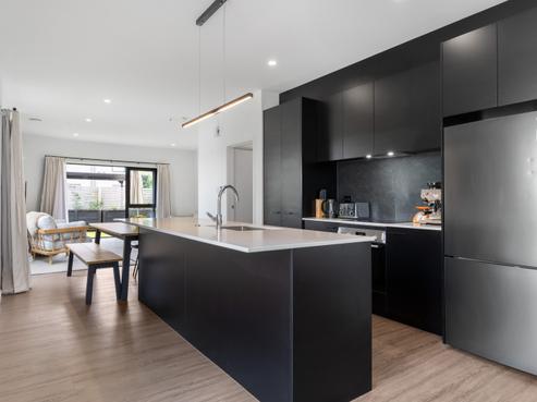 2 Kikorangi Lane, Mount Wellington