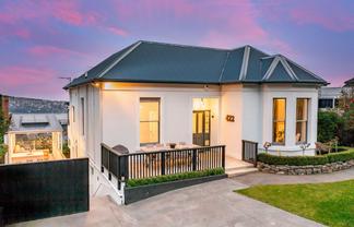 422 Highgate, Roslyn