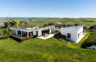 2538 State Highway 50, Roys Hill