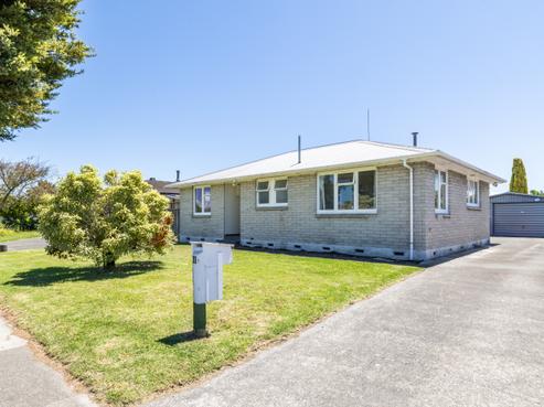 11 Cranby Crescent, Onekawa