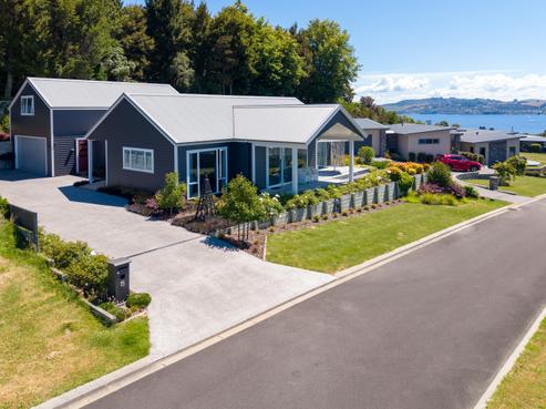 5 Azalea Lane, Waipahihi