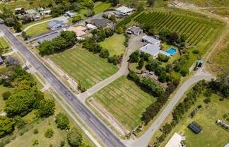 1, 2, 3/70 Riverside Road, Whataupoko