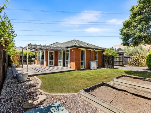 30 Scruttons Road, Hillsborough
