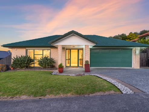 27 Roy Maloney Drive, Henderson