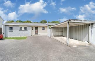 3/4 Thorn Place, Papatoetoe
