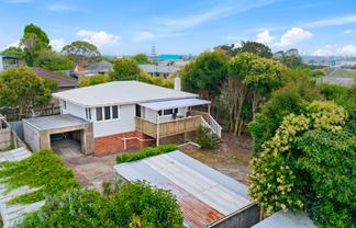 8 Marewa Street, Te Atatu South