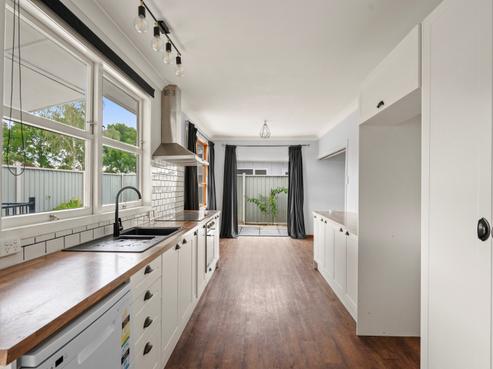 702A Murdoch Road East, Akina