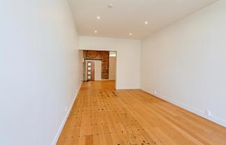 Just Refurbished! 102sqm Retail