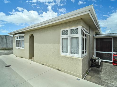 6/402 Queen Street East, Hastings