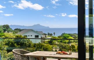 16 Granada Lane, Langs Beach