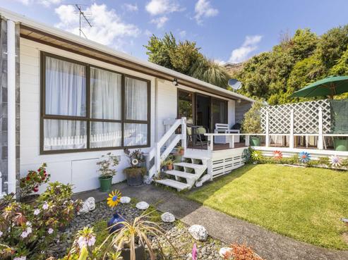 14A Ambury Place, Merrilands