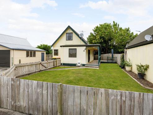 130A Tramway Road, Enderley