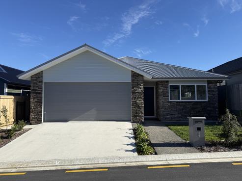 8 Mohua Way, Kelson