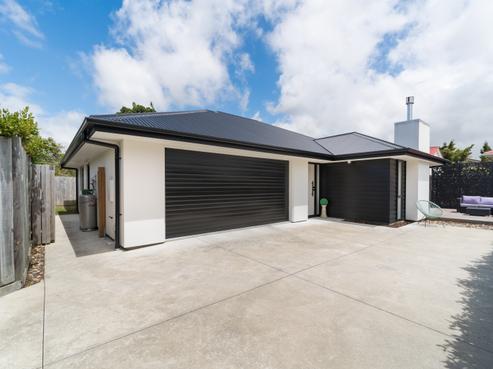 6 Ngaio Street, West End