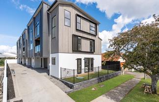 5D Truro Road, Sandringham
