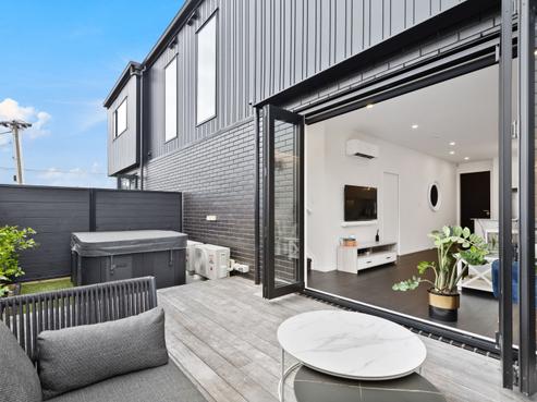 18B Saint Michaels Avenue, Point Chevalier