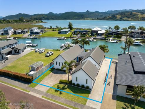 121 Motu Hei, Pauanui