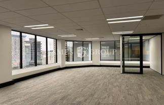 CBD OFFICE WITH QUALITY FITOUT IN SHORTLAND TOWER