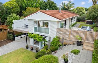 14 Chelmsford Avenue, Glendowie