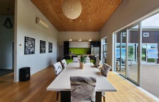 4 Ekuarangi Place, Oakura