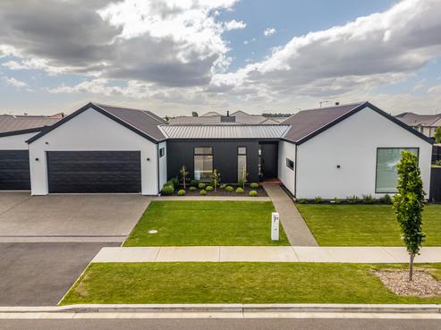 57 Ebenezer Drive, Lincoln