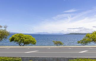 3/110 Lake Terrace, Taupo