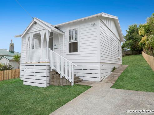 15 Nelson Street, Helensville