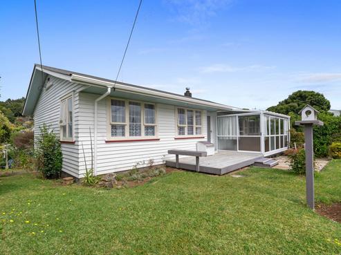 52 Clark Road, Kamo