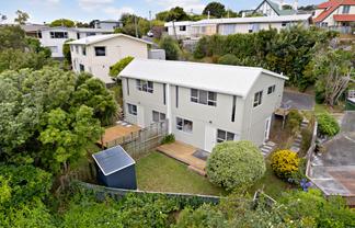 3 Brydon Way, Paparangi