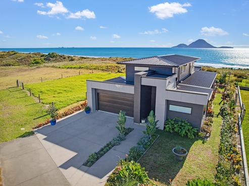 63 Omega Place, Coastlands