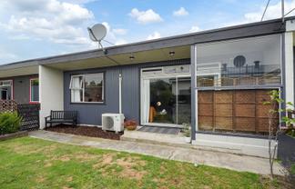 2/50 Fulton Street, Gladstone