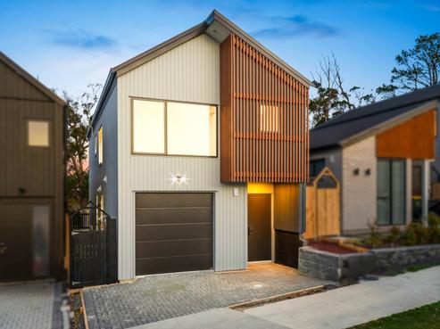 47 Puhikawa Street, Massey
