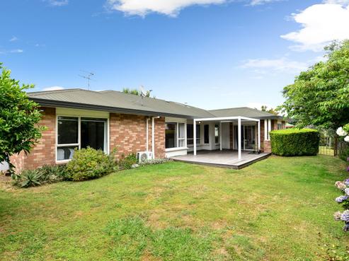 10 Admiral Crescent, Flagstaff