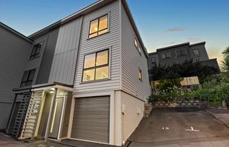 13/17 Georgia Terrace, Albany