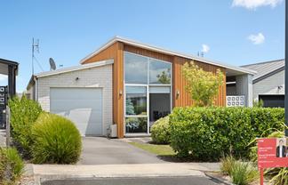 13 Whakapono Avenue, Baverstock