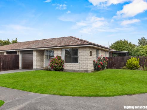 1/55 Stillwater Avenue, Burwood