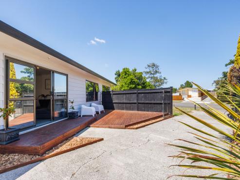 19 Amberley Avenue, Westbrook