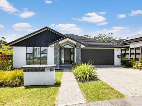 9 Pitsaw Lane, Silverdale