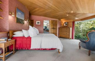 214 Rangatira Road, Beach Haven