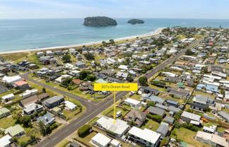 207A Ocean Road, Whangamata