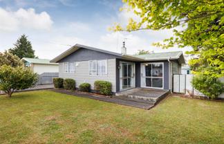  19 Alexandra Street, Marton