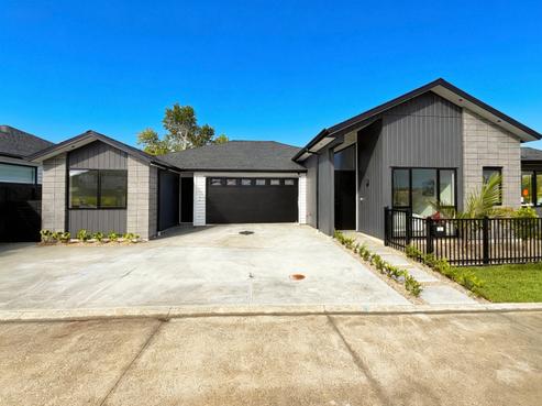 2 Lucent Lane, Wainui