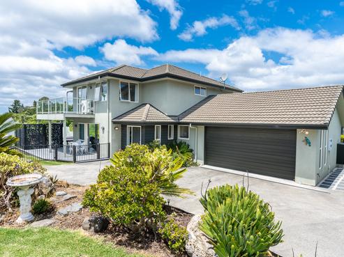 100 Estuary View, Whangamata
