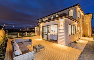 6 Barnesmore Road, Flat Bush