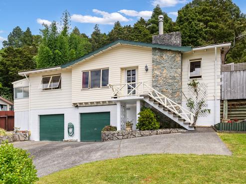 16 Glendale Road, Woodhill