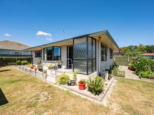 2/14 Marsden Road, Stoke